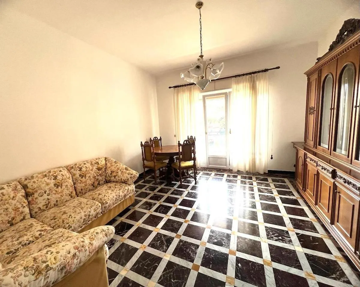 A Ca' Da Lucy Apartment Levanto