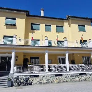 3* Hotell Dora